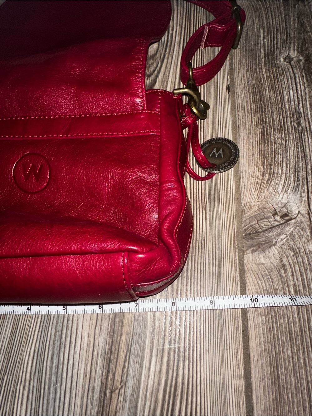 The Wanderers Travel Co The Salzburg Crossbody Burgundy Classic Soft Leather - Picture 12 of 15